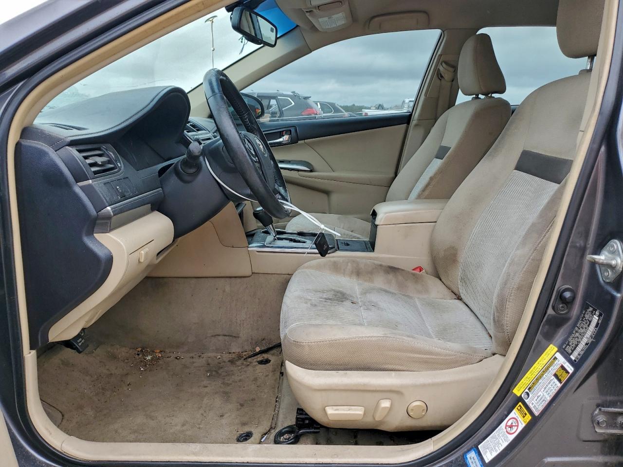 2013 TOYOTA CAMRY HYBRID photo 7