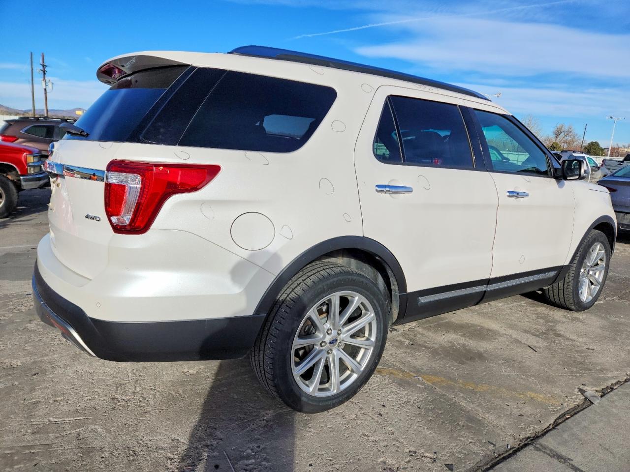 2017 FORD EXPLORER LIMITED photo 3