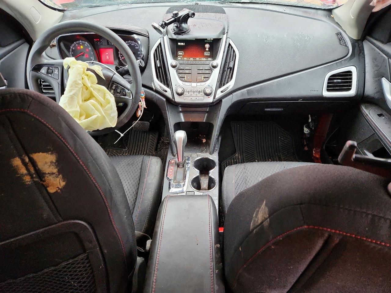 2015 GMC TERRAIN SLE photo 8
