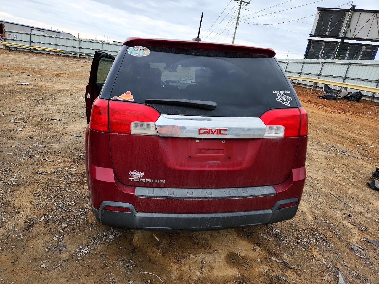 2015 GMC TERRAIN SLE photo 6
