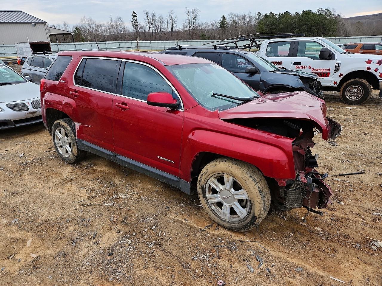 2015 GMC TERRAIN SLE photo 4