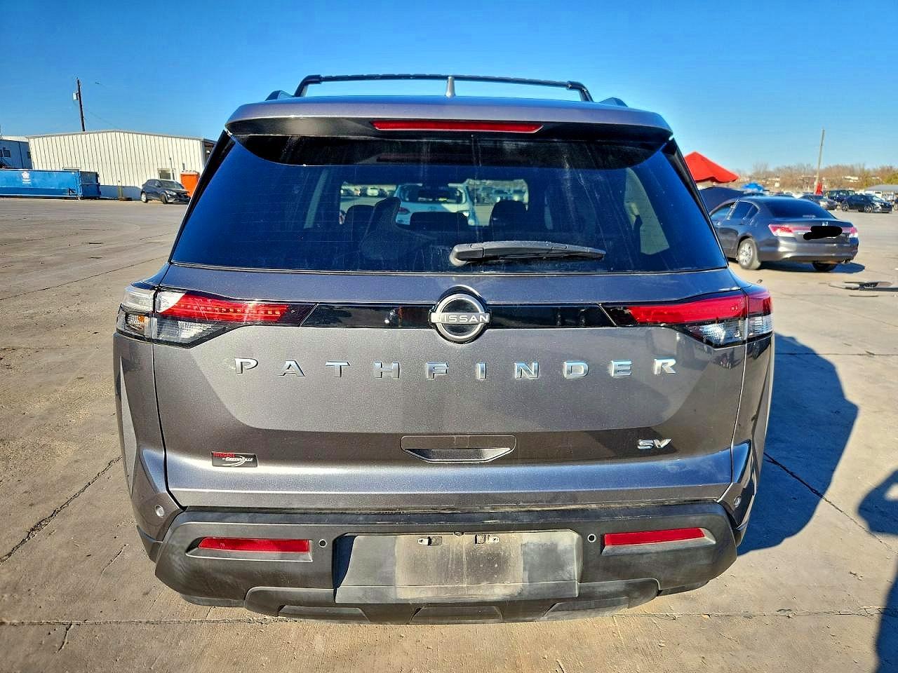 2023 NISSAN PATHFINDER SV photo 6