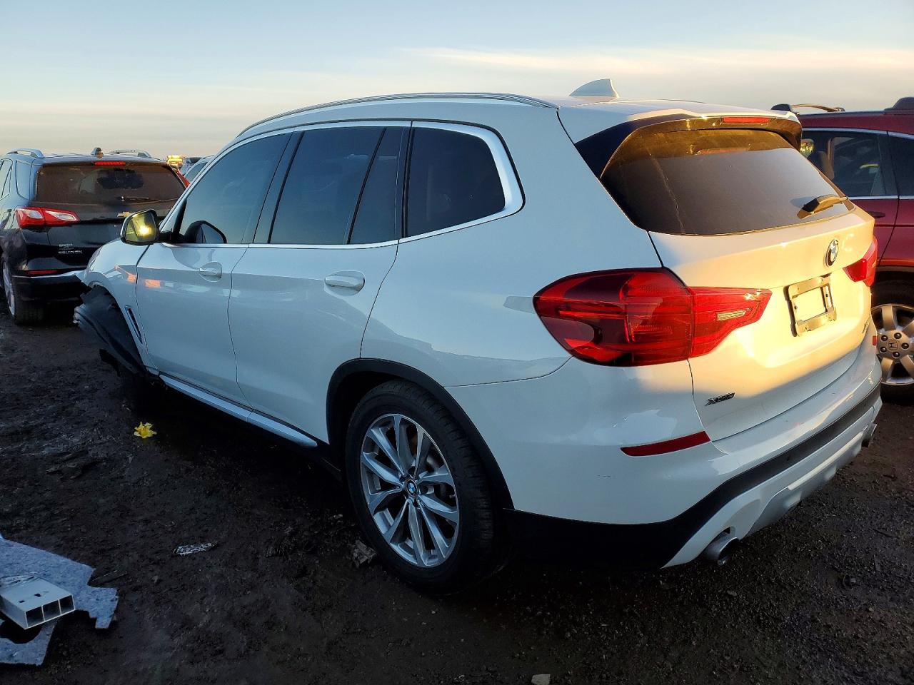 2018 BMW X3 XDRIVE30I photo 2