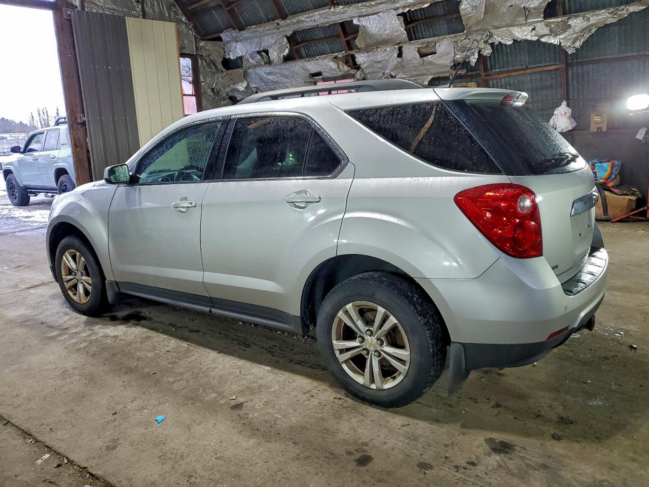 2013 CHEVROLET EQUINOX LT photo 2