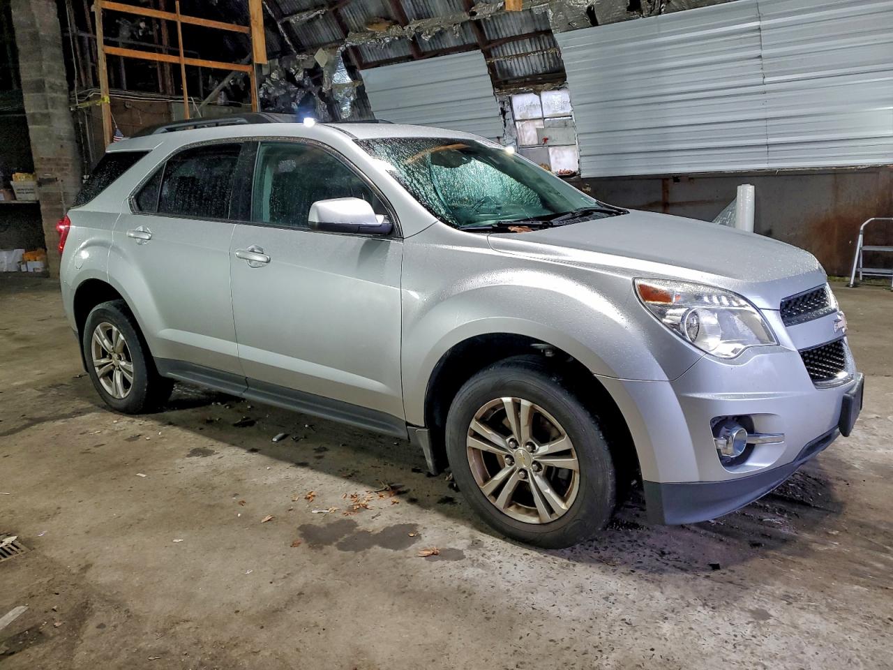 2013 CHEVROLET EQUINOX LT photo 4