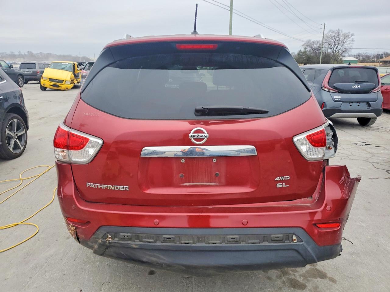 2013 NISSAN PATHFINDER S photo 6