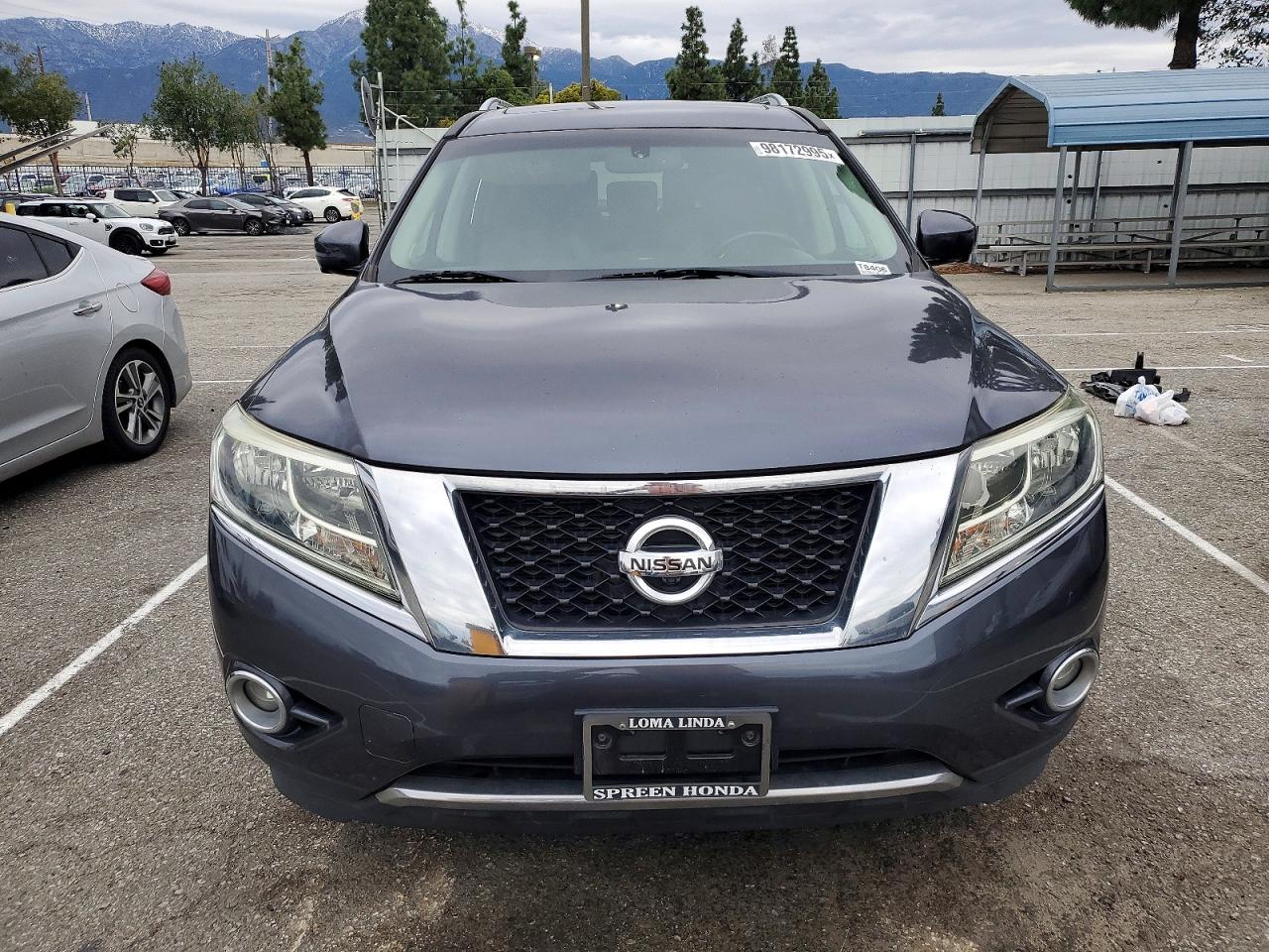 2013 NISSAN PATHFINDER S photo 5