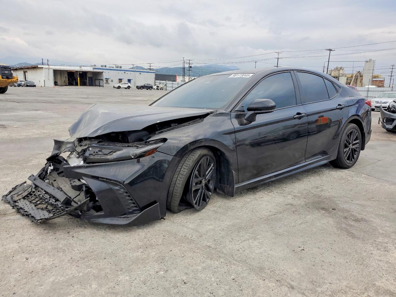 2025 TOYOTA CAMRY