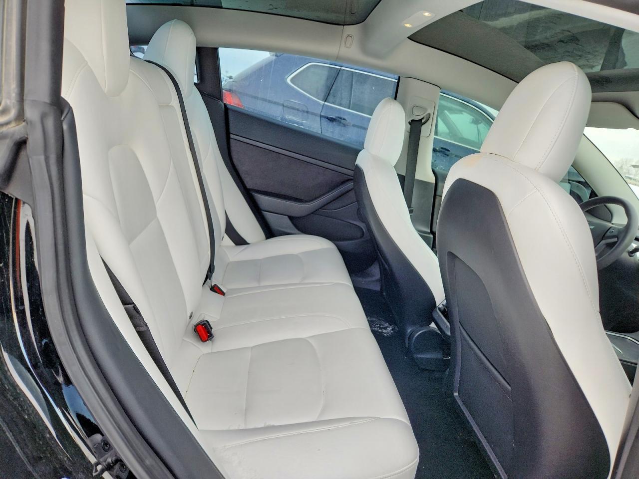 2022 TESLA MODEL 3 photo 10