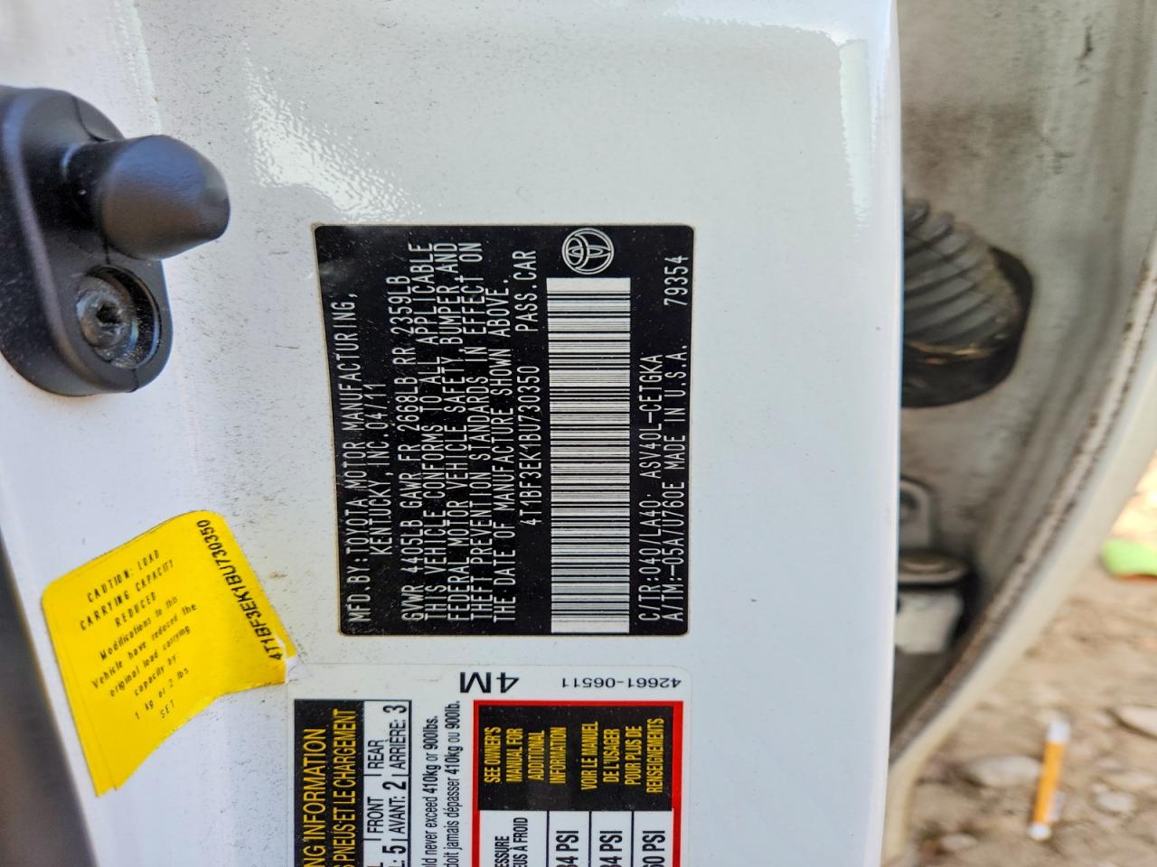 2011 TOYOTA CAMRY BASE photo 13