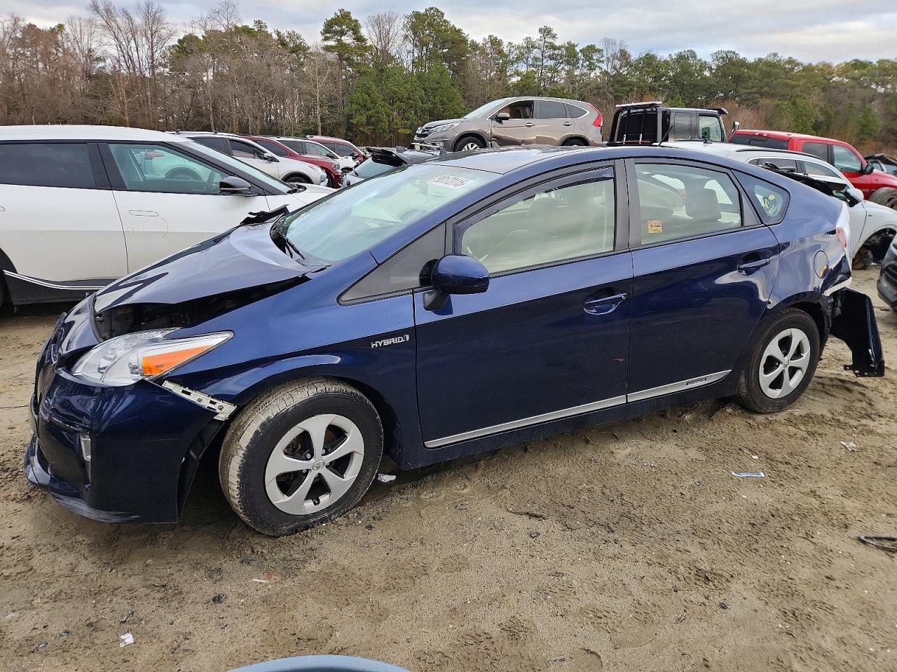 2015 TOYOTA PRIUS
