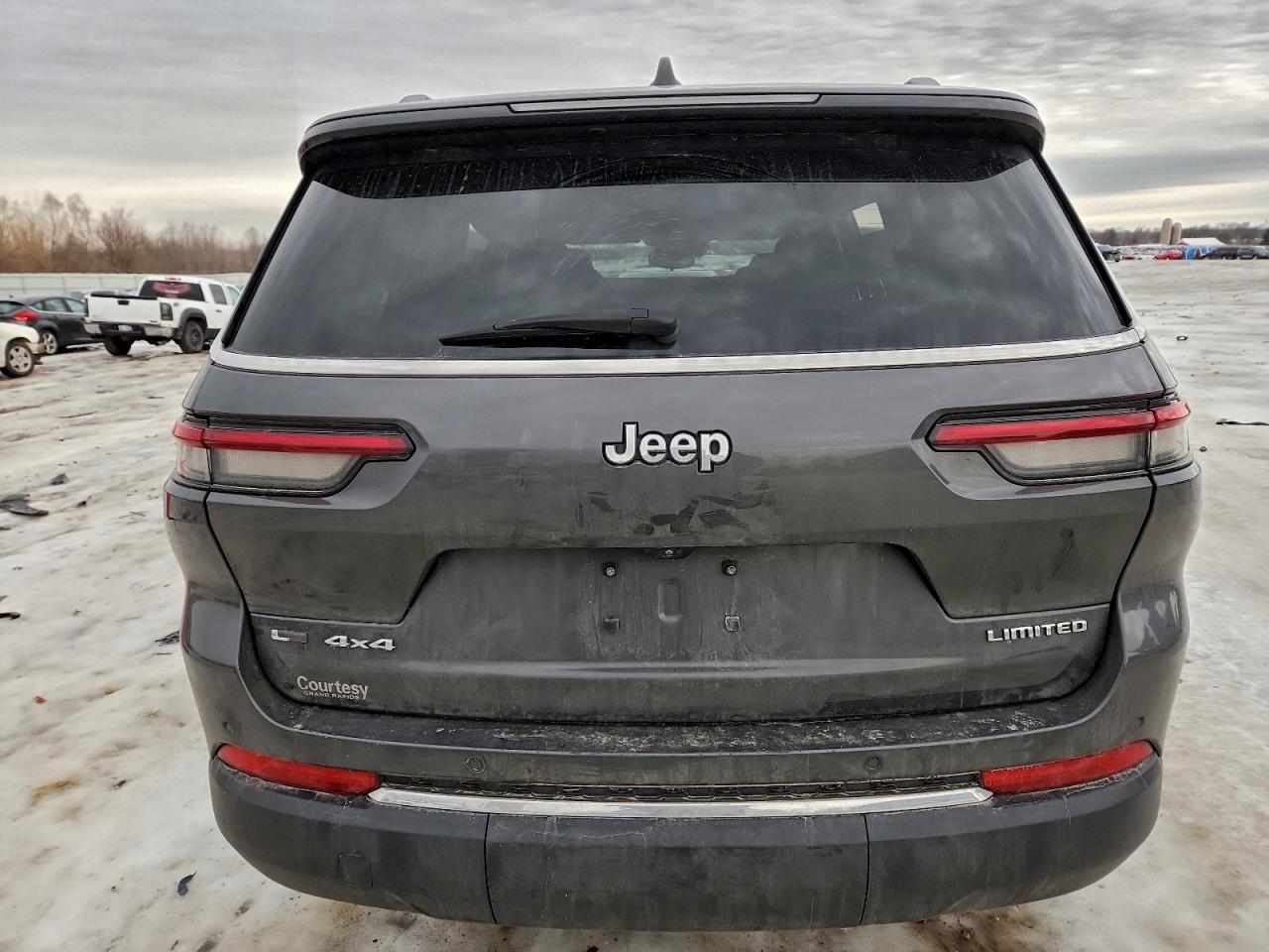 2022 JEEP GRAND CHEROKEE L LIMITED photo 6