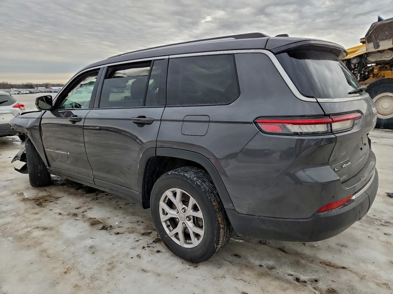 2022 JEEP GRAND CHEROKEE L LIMITED photo 2