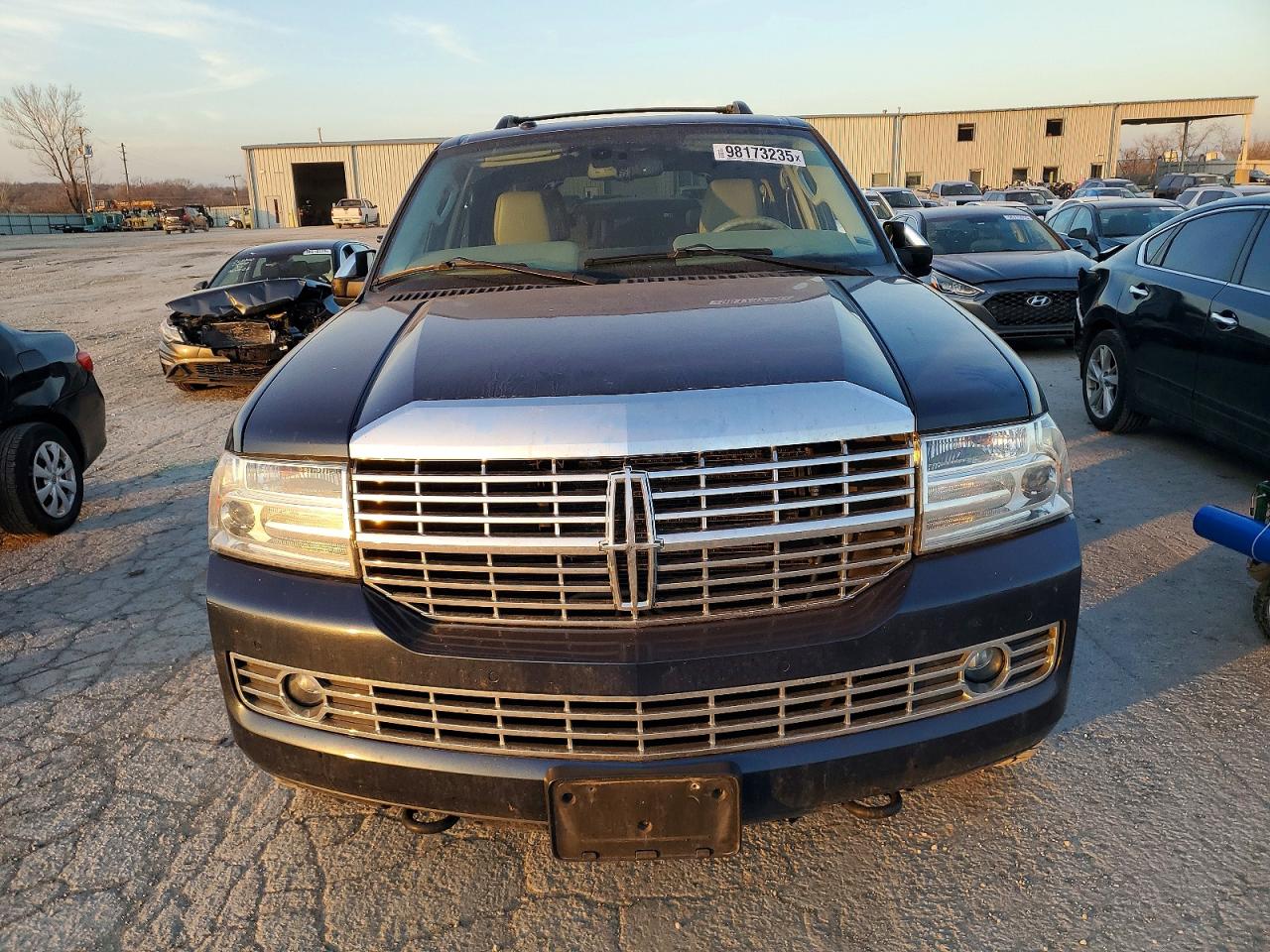 2013 LINCOLN NAVIGATOR photo 5
