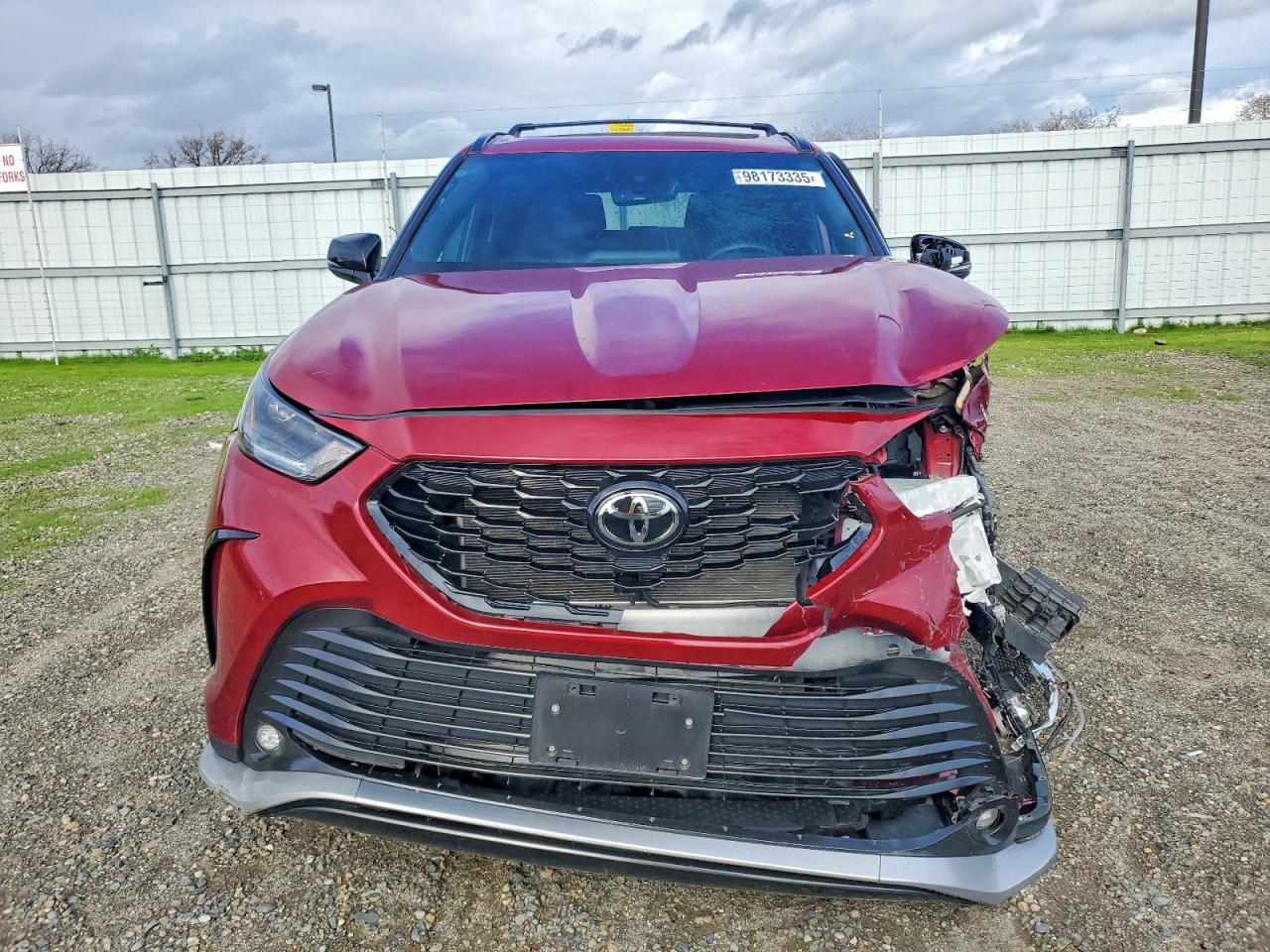 2022 TOYOTA HIGHLANDER XSE photo 5