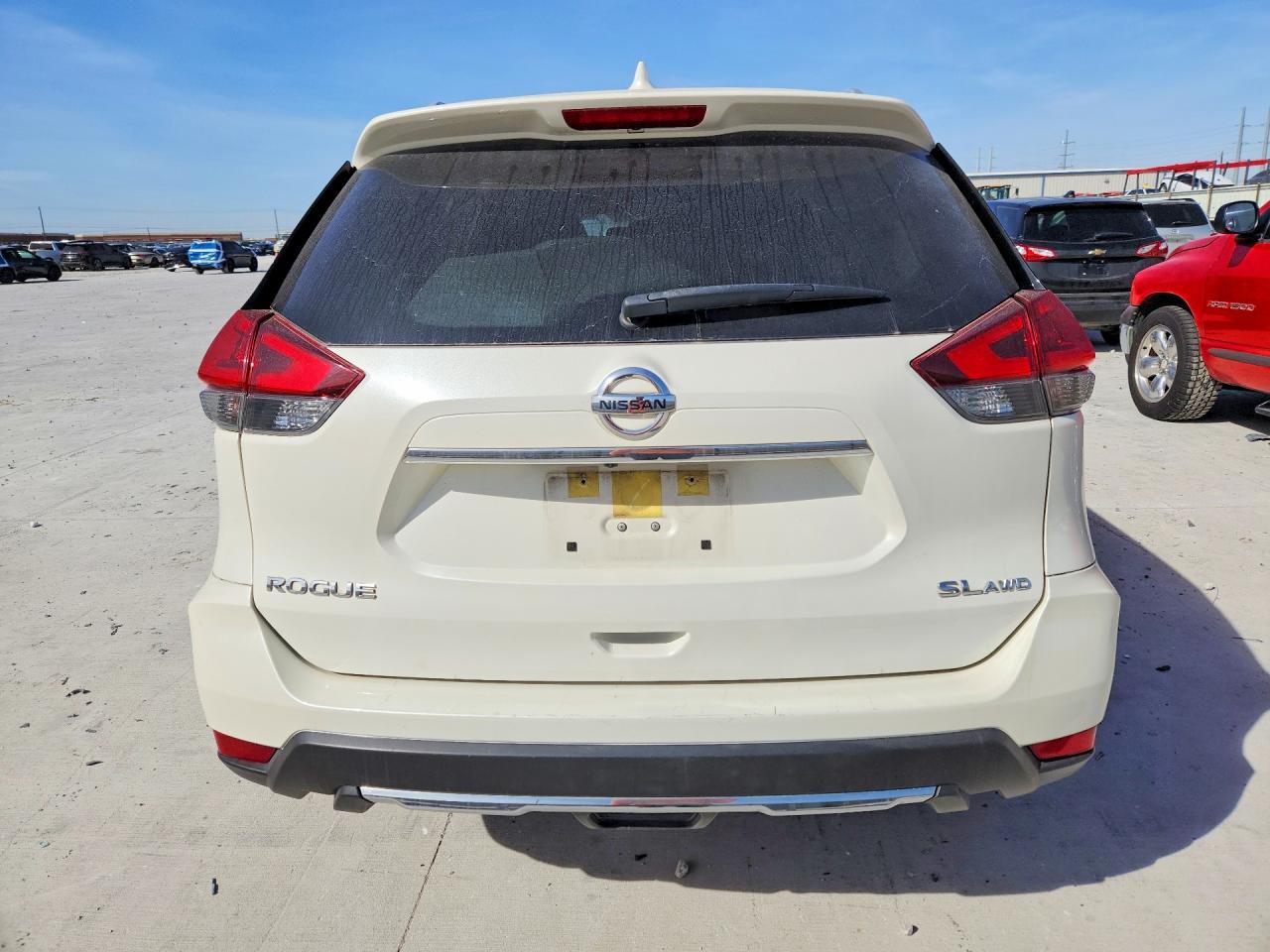 2018 NISSAN ROGUE SL photo 6