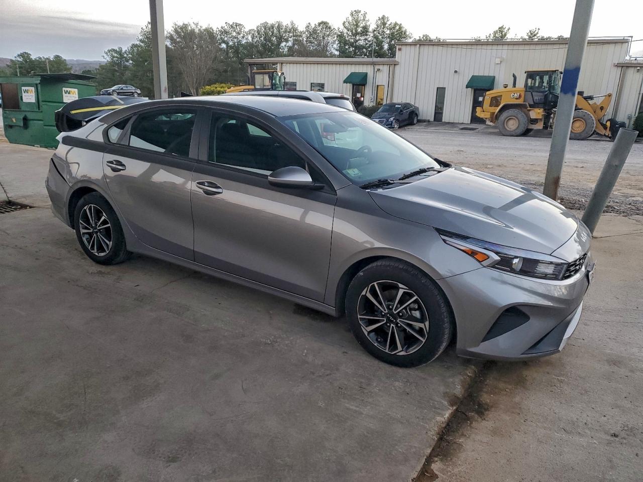 2024 KIA FORTE LX photo 4