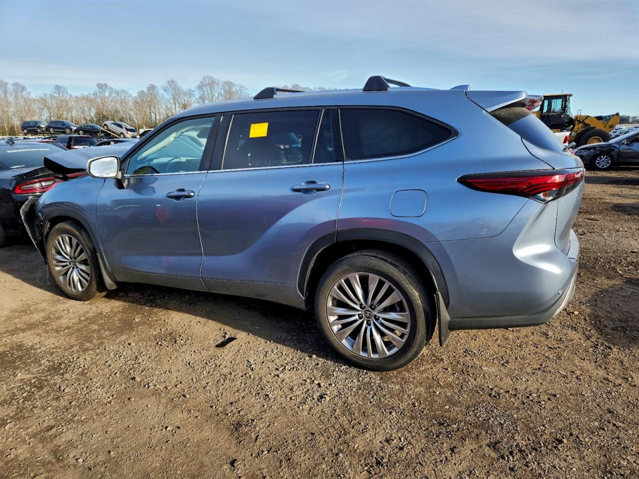 2022 TOYOTA HIGHLANDER PLATINUM photo 2