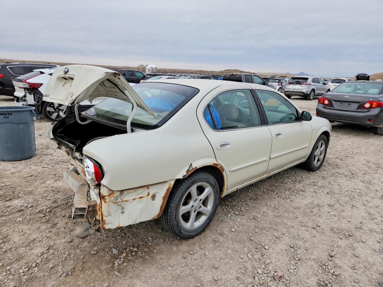 2000 NISSAN MAXIMA GLE photo 5