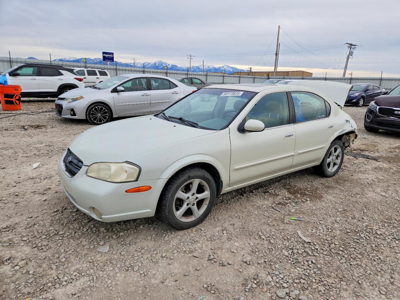 2000 NISSAN MAXIMA