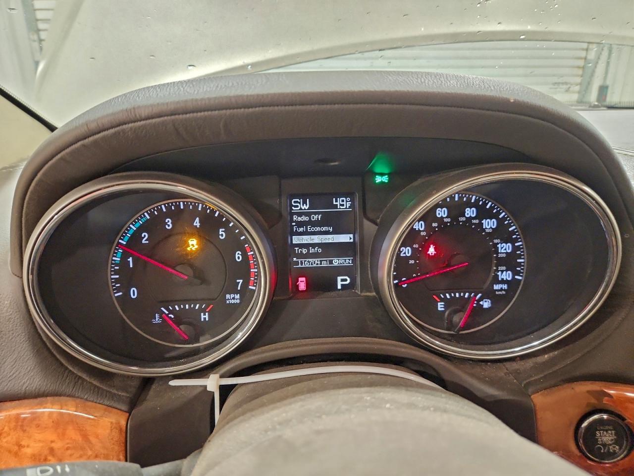 2011 JEEP GRAND CHEROKEE OVERLAND photo 9