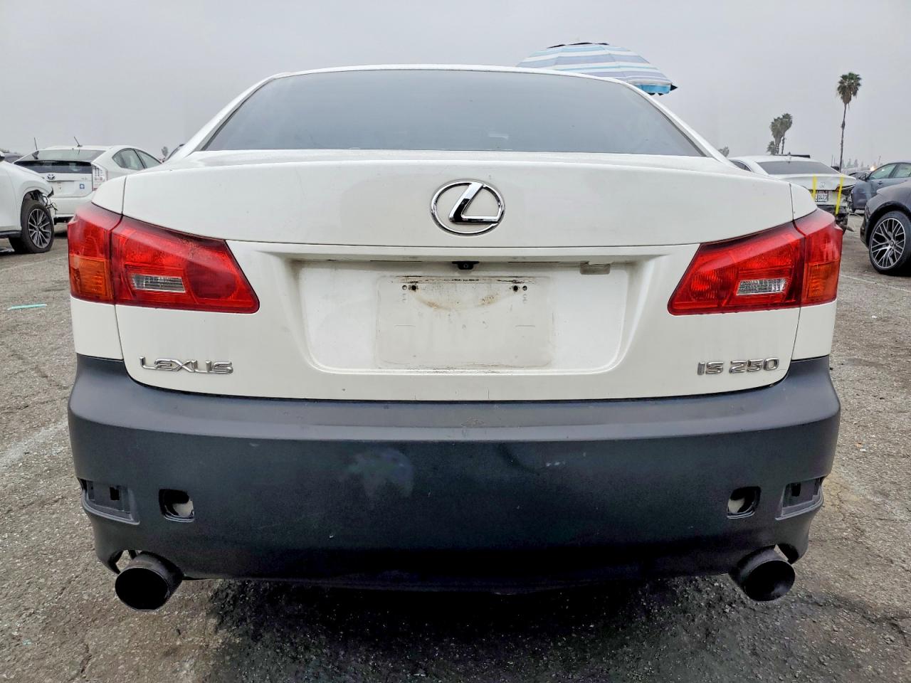 2006 LEXUS IS 250 photo 6