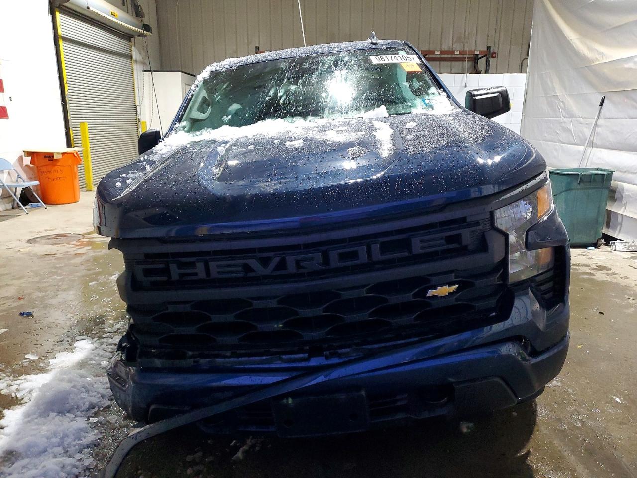 2023 CHEVROLET SILVERADO K1500 CUSTOM photo 5