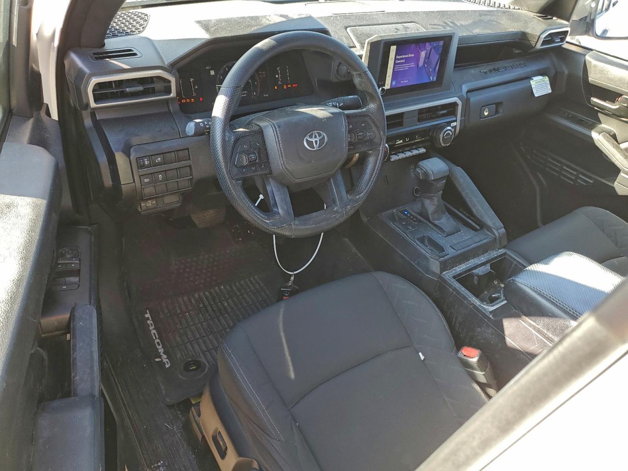2025 TOYOTA TACOMA XTRACAB photo 8