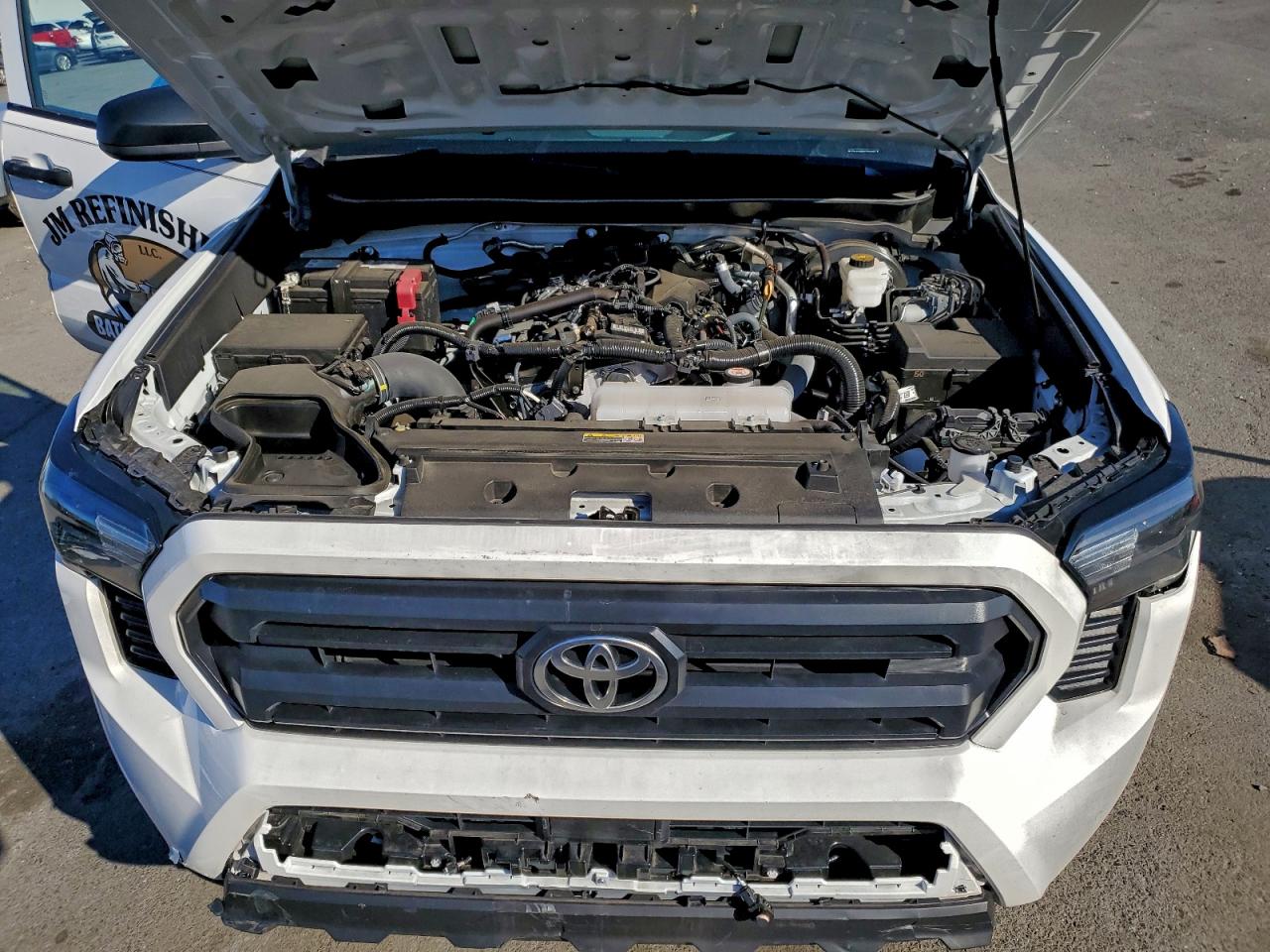 2025 TOYOTA TACOMA XTRACAB photo 11