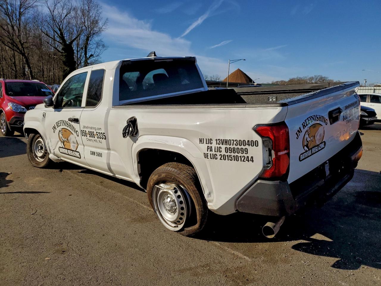 2025 TOYOTA TACOMA XTRACAB photo 2