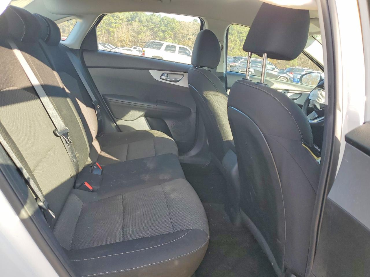 2023 KIA FORTE LX photo 10