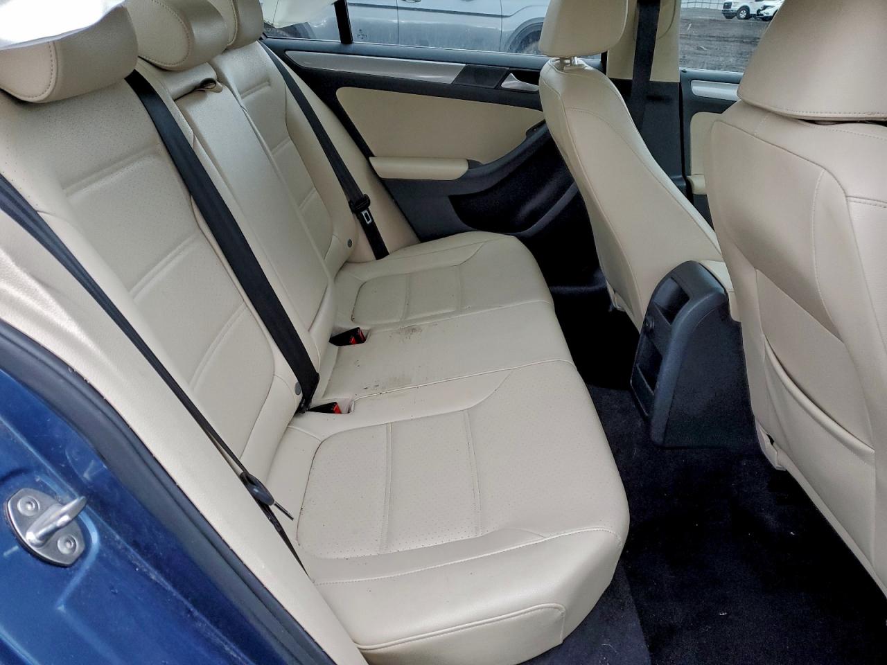 2017 VOLKSWAGEN JETTA SE photo 10