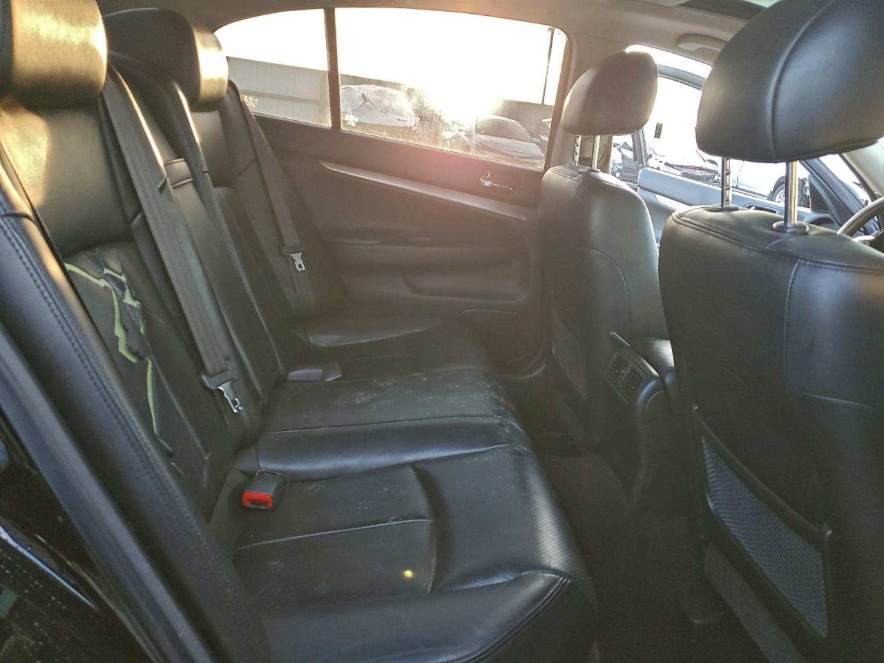2012 INFINITI G37 BASE photo 10