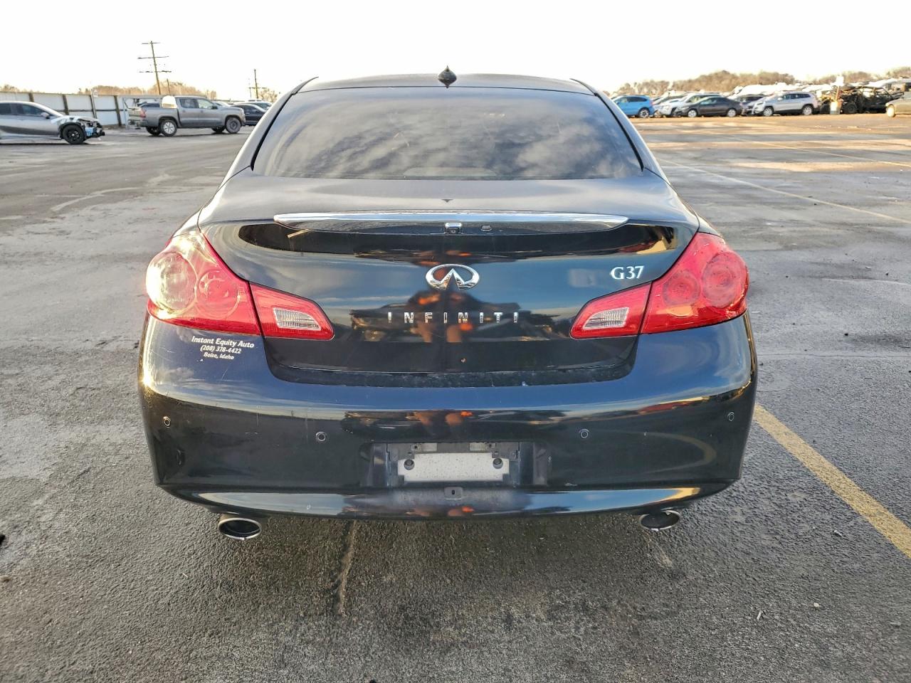2012 INFINITI G37 BASE photo 6