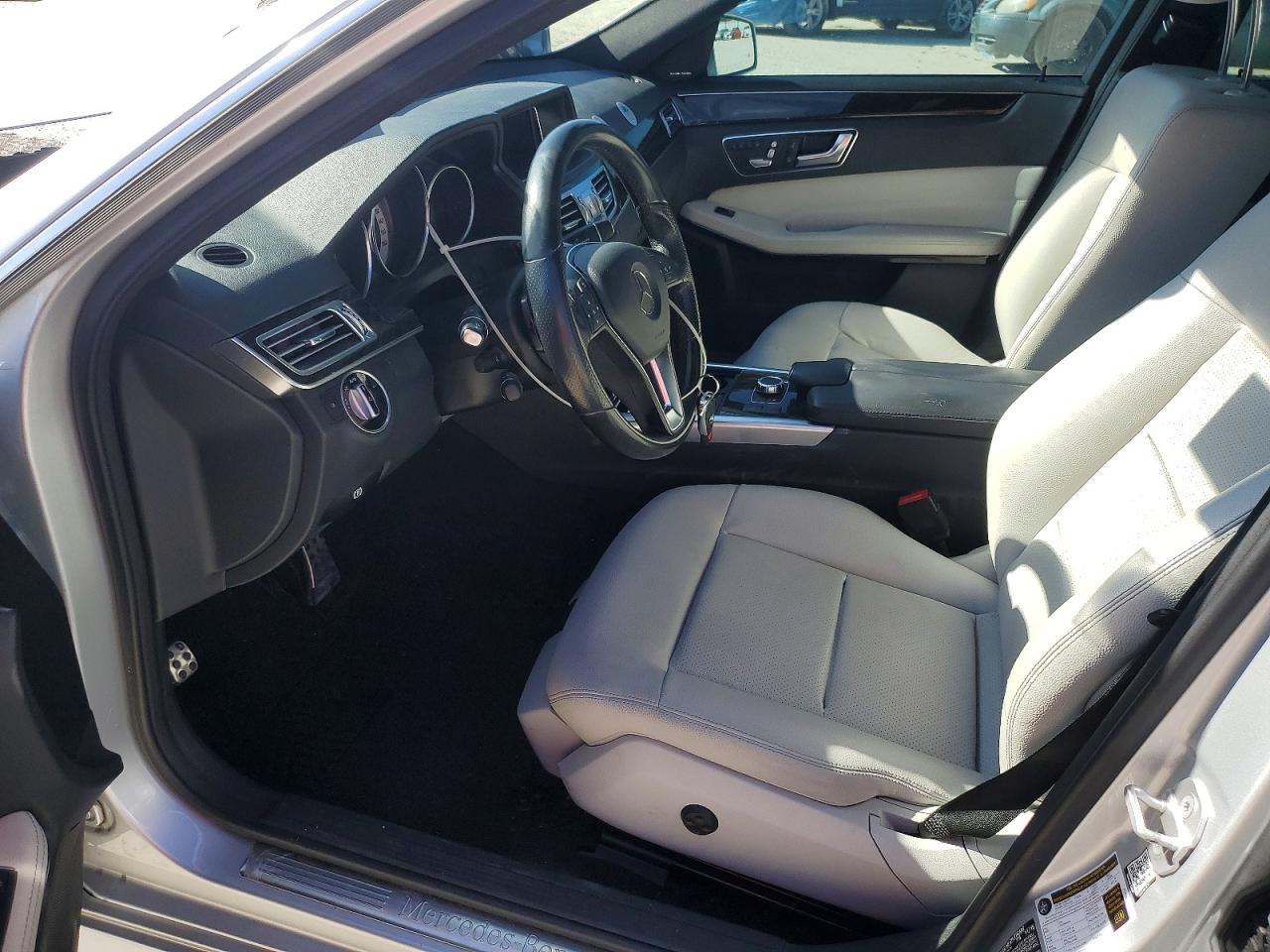2016 MERCEDES-BENZ E 350 photo 7