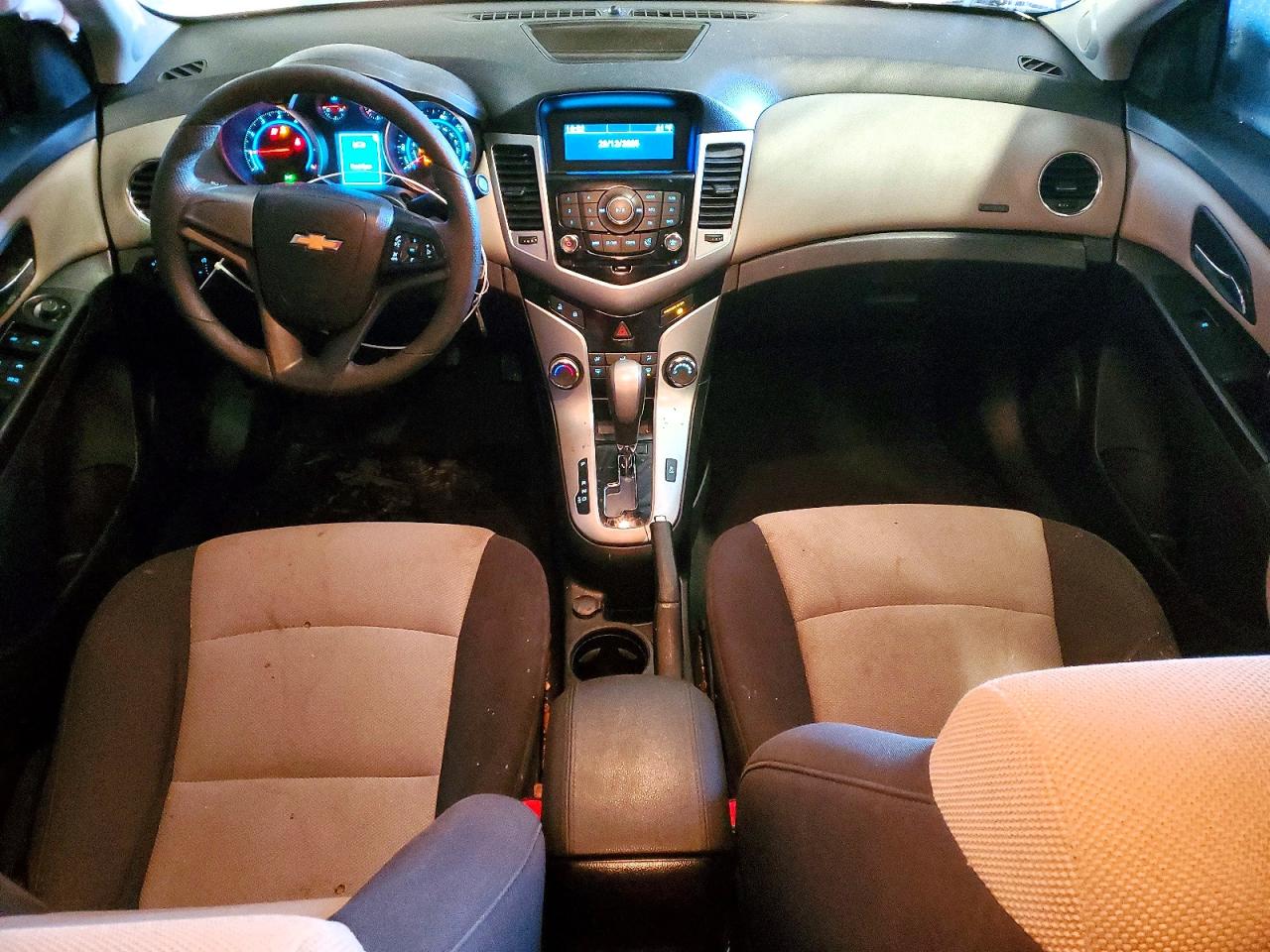 2014 CHEVROLET CRUZE LS photo 8
