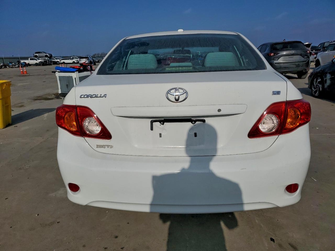 2010 TOYOTA COROLLA BASE photo 6