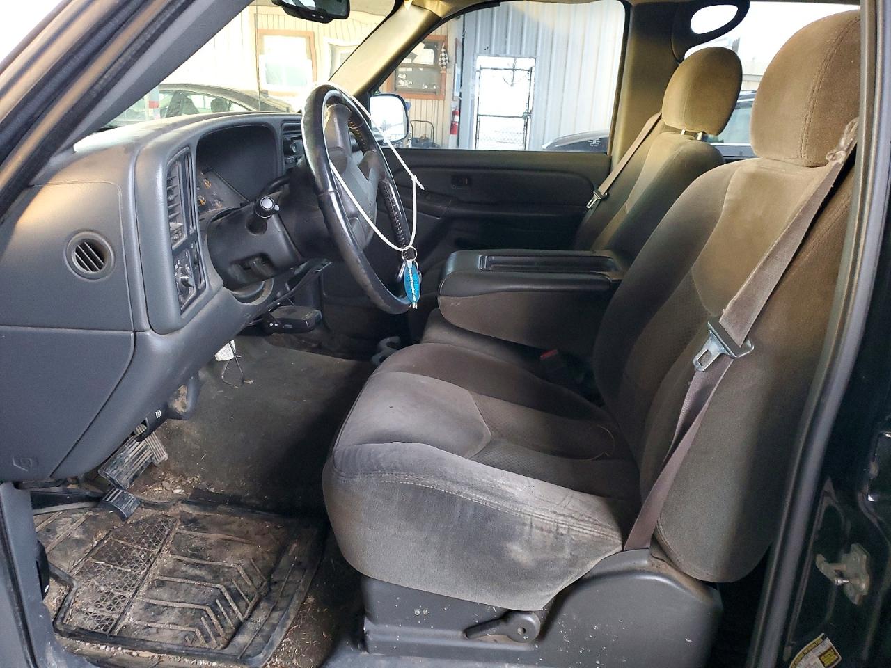 2005 CHEVROLET SILVERADO C1500 photo 7