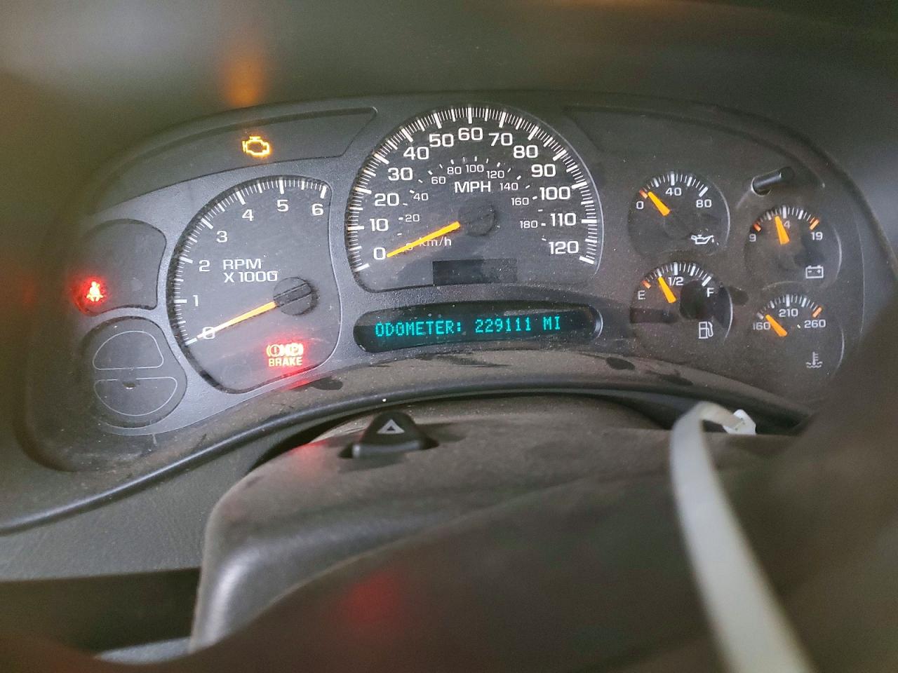 2005 CHEVROLET SILVERADO C1500 photo 9