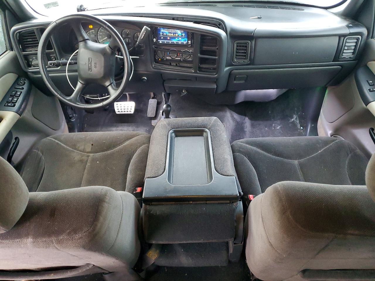 2002 GMC NEW SIERRA K3500 photo 8
