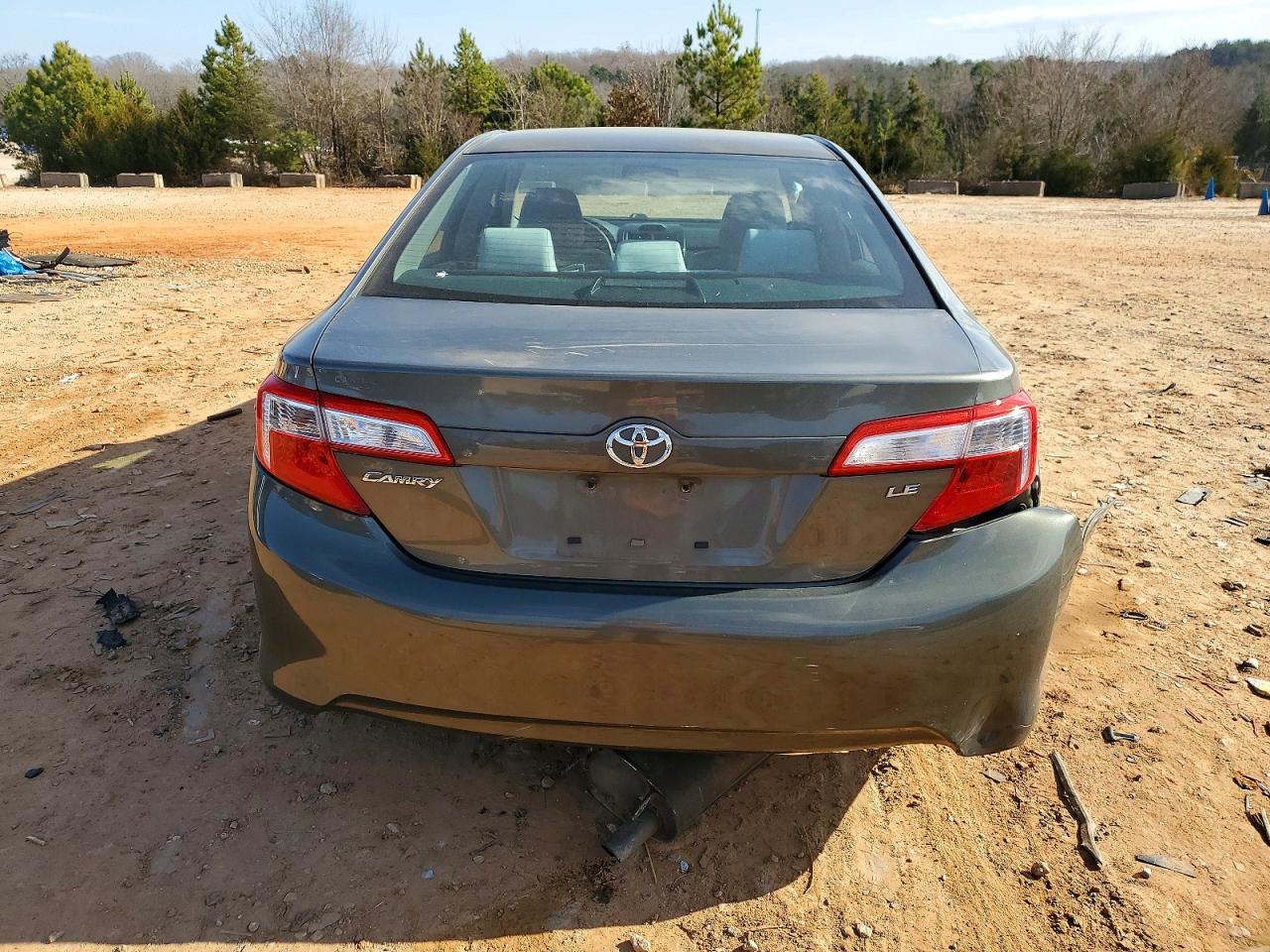 2012 TOYOTA CAMRY BASE photo 6