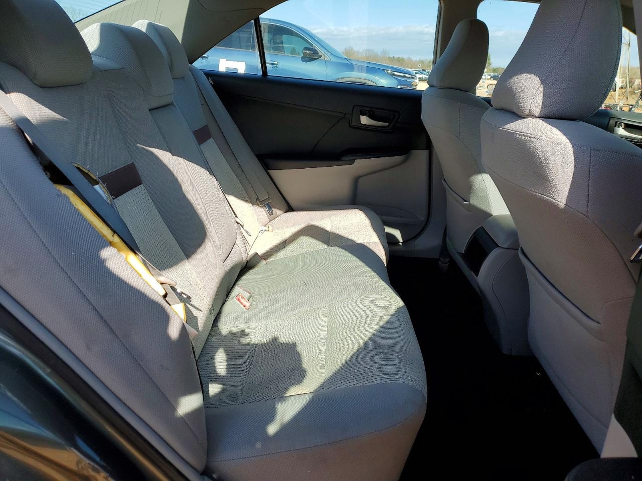 2012 TOYOTA CAMRY BASE photo 10
