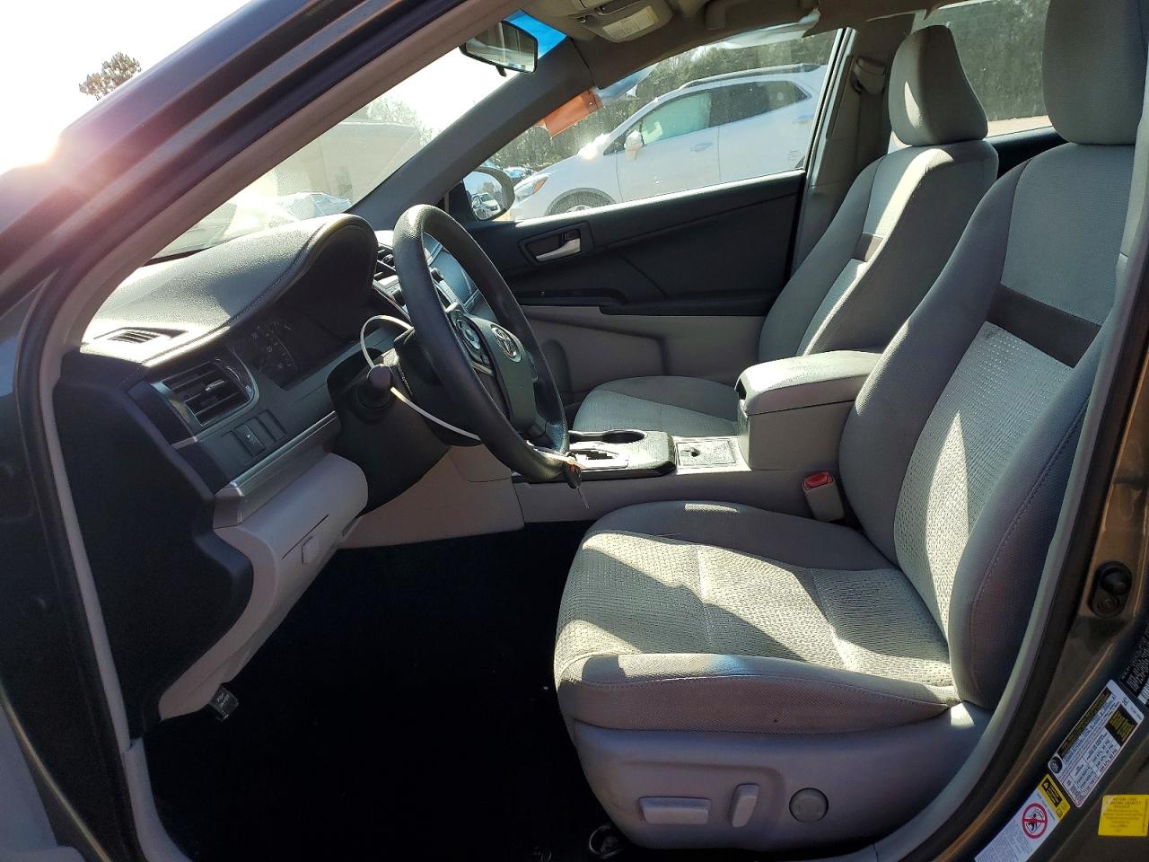 2012 TOYOTA CAMRY BASE photo 7