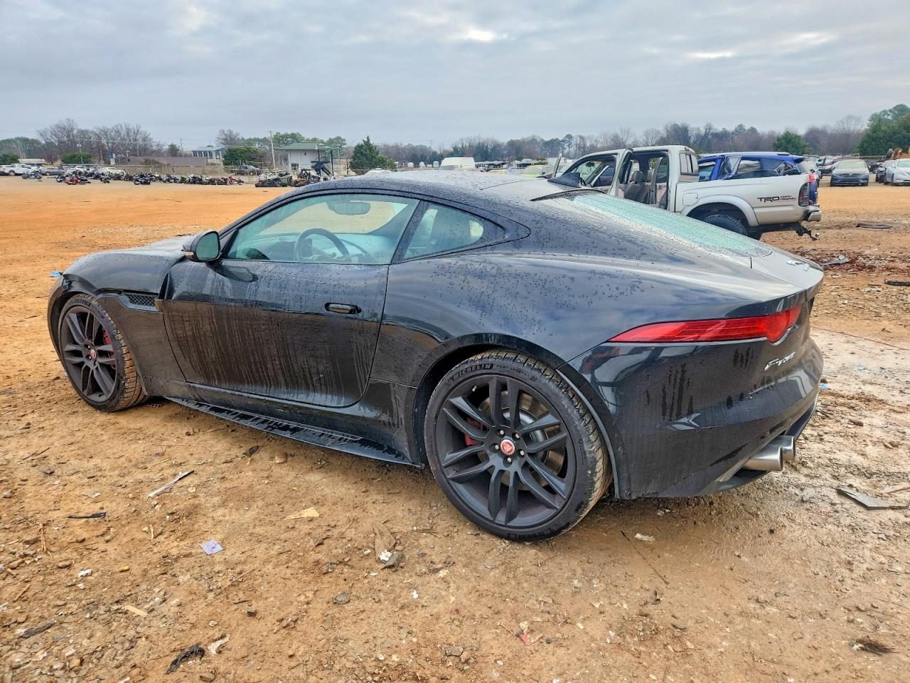 2016 JAGUAR F-TYPE R photo 2
