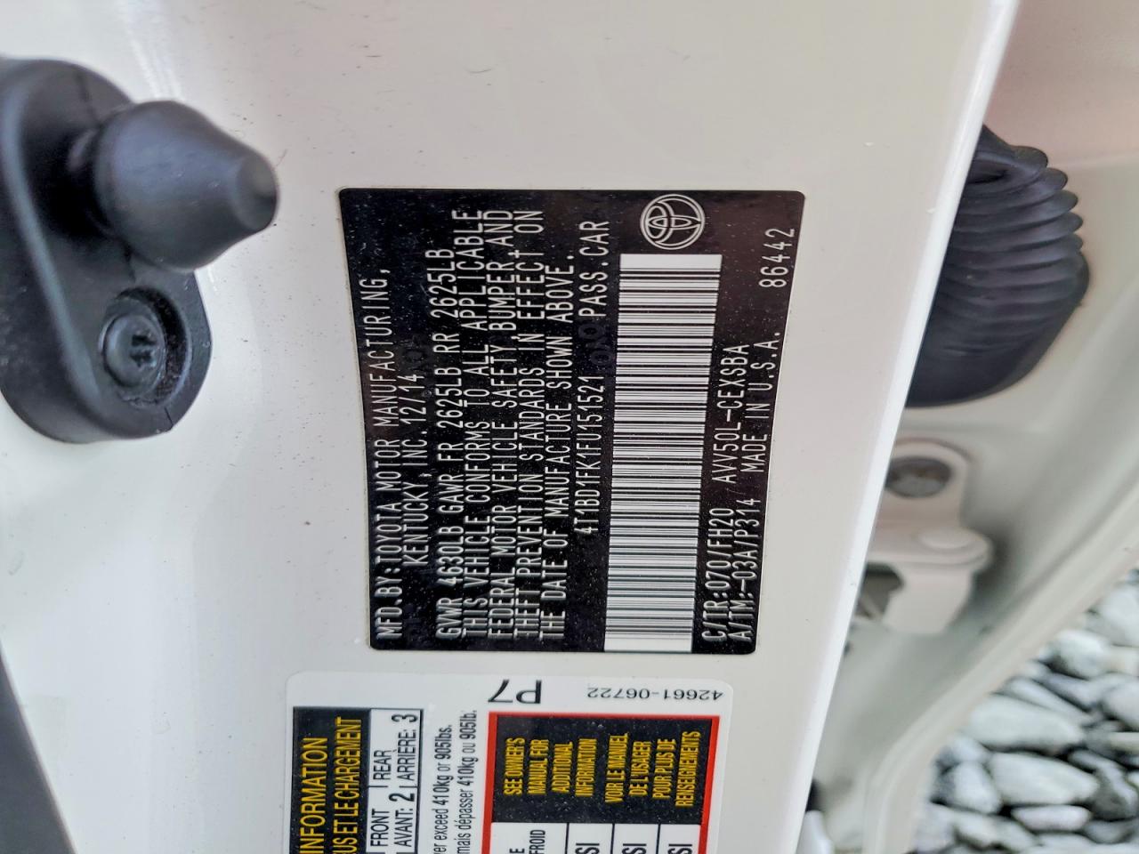 2015 TOYOTA CAMRY HYBRID photo 12