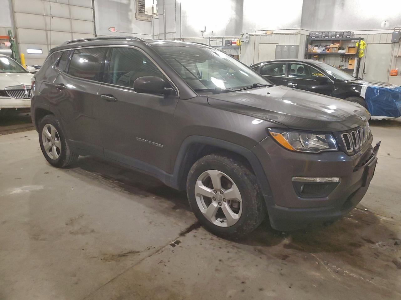 2019 JEEP COMPASS LATITUDE photo 4