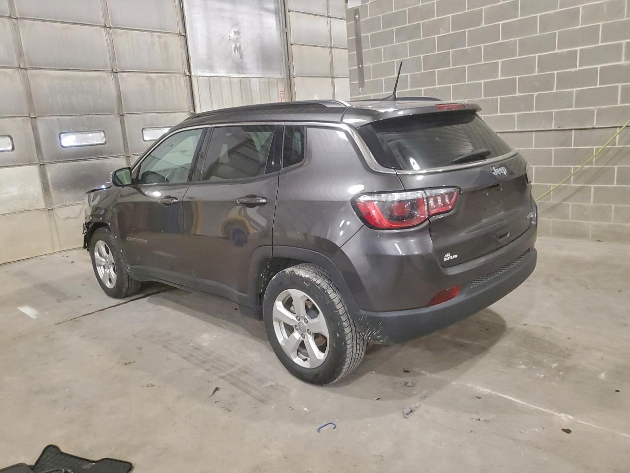 2019 JEEP COMPASS LATITUDE photo 2