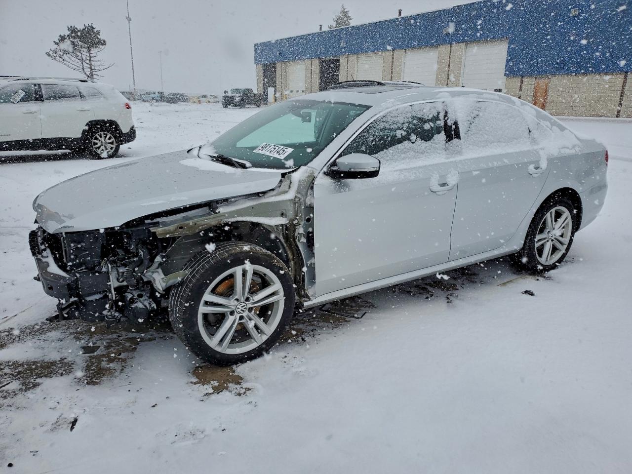2015 VOLKSWAGEN PASSAT