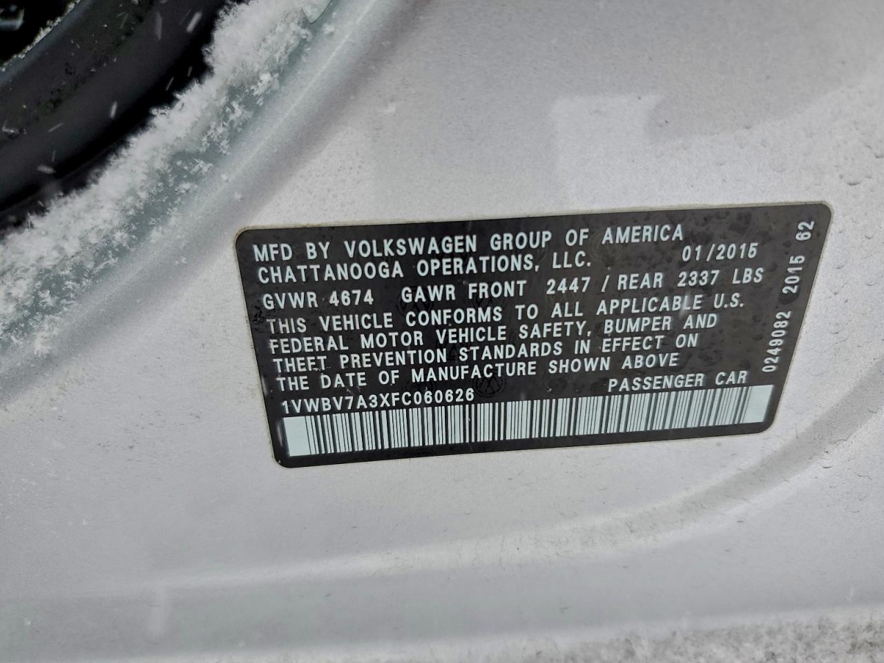 2015 VOLKSWAGEN PASSAT SE photo 12