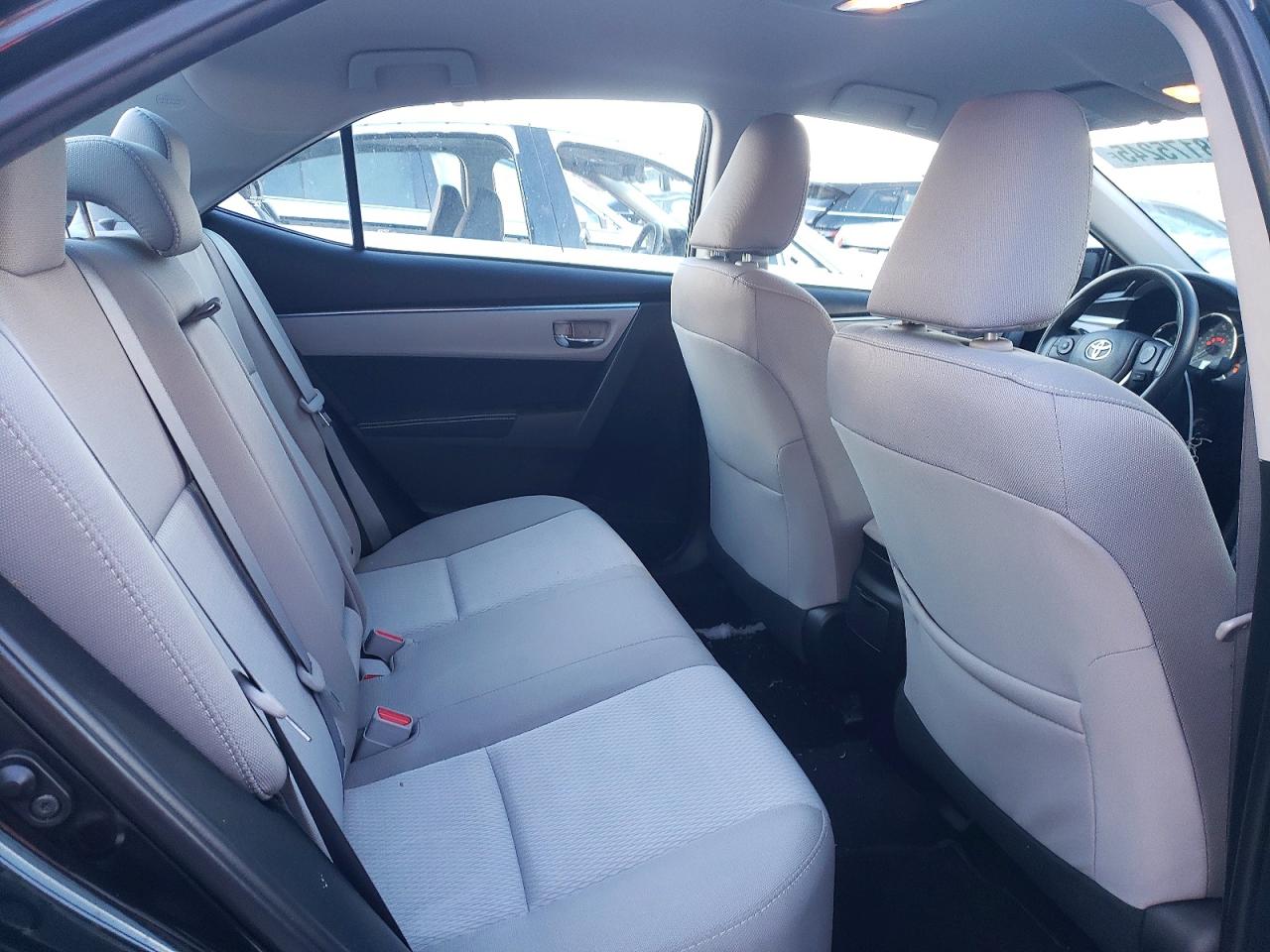 2016 TOYOTA COROLLA L photo 10